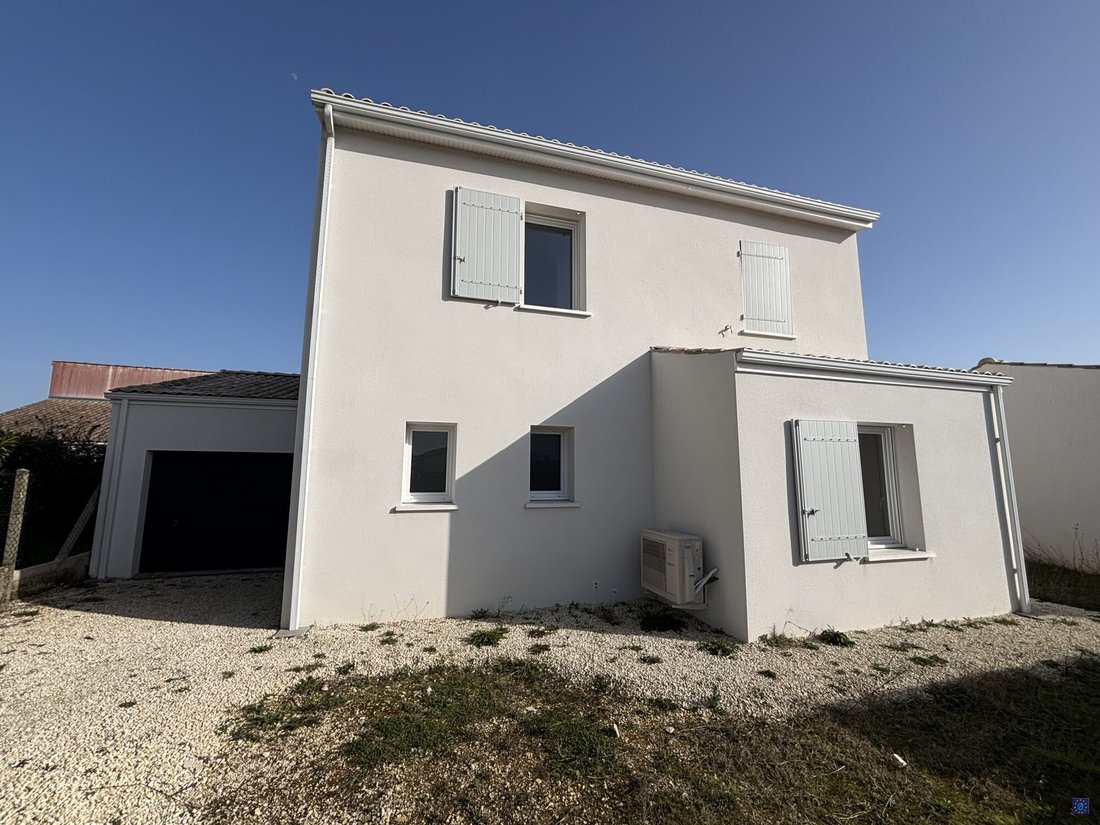 House in Saint-Palais-sur-Mer, Nouvelle-Aquitaine, France 5 - 17306934