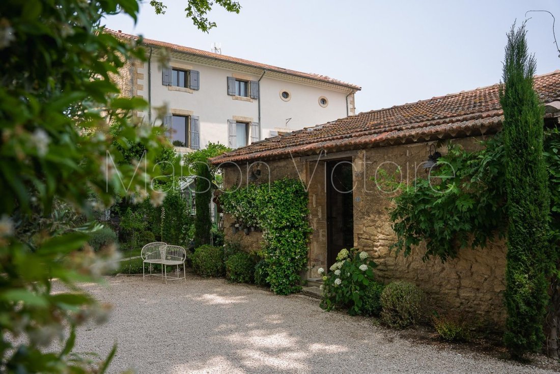 House in Robion, Provence-Alpes-Côte d'Azur, France 4 - 17303250