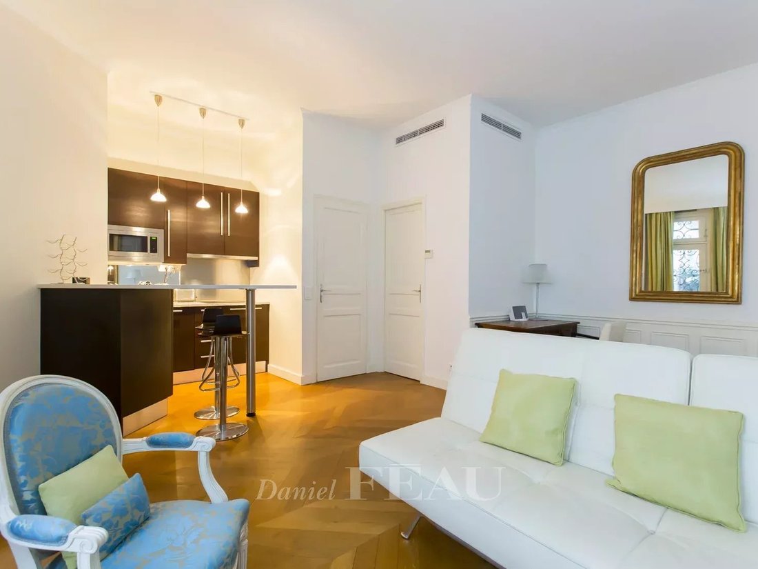 Apartment in Saint Germain des Prés, Paris 6e Arrondissement, Paris 3 - 17302757