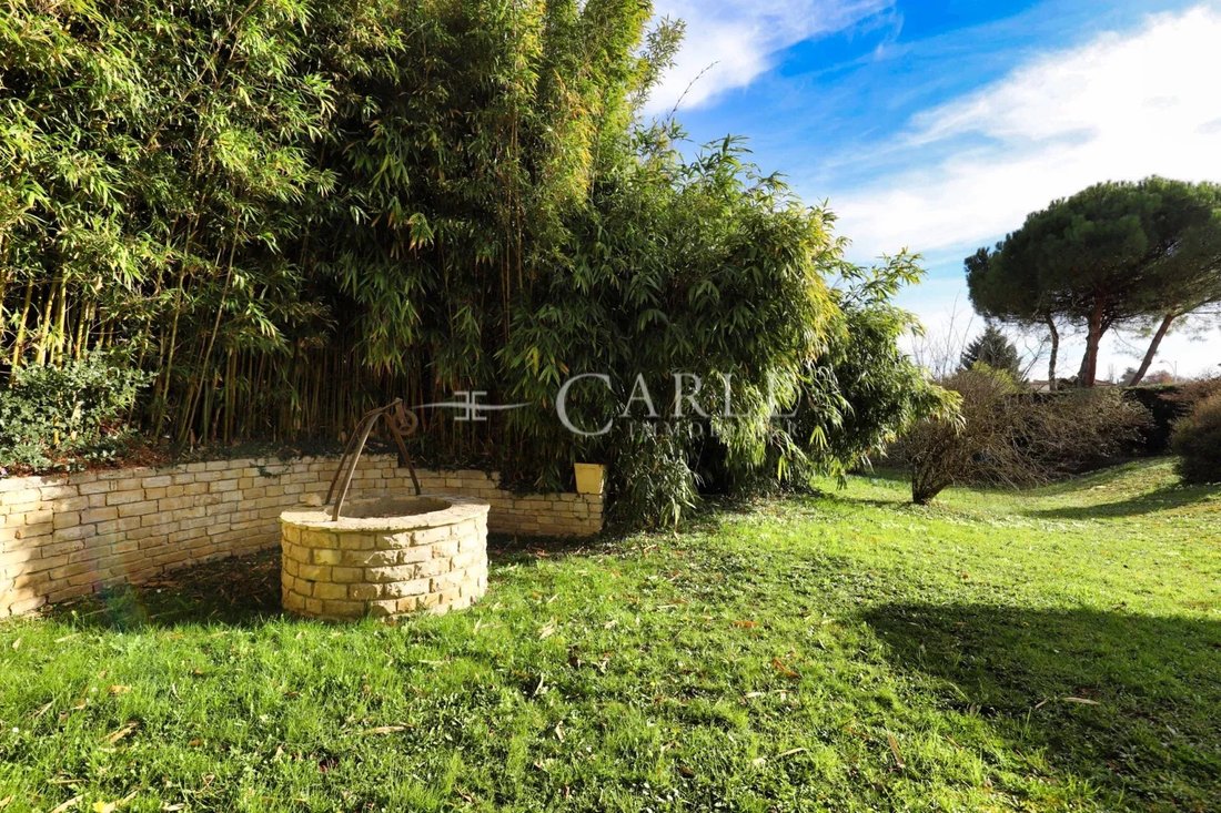 Villa in Genas, Auvergne-Rhône-Alpes, France 2 - 17302617