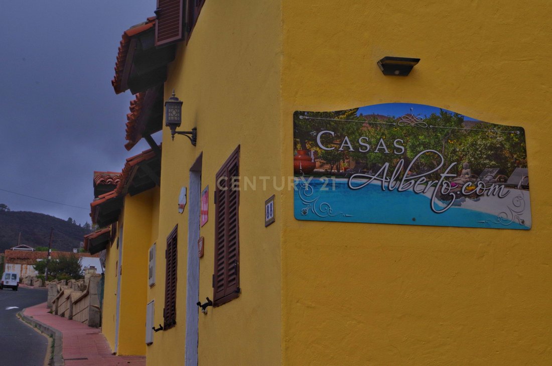 Villa in San Miguel de Abona, Canary Islands, Spain 2 - 17302493