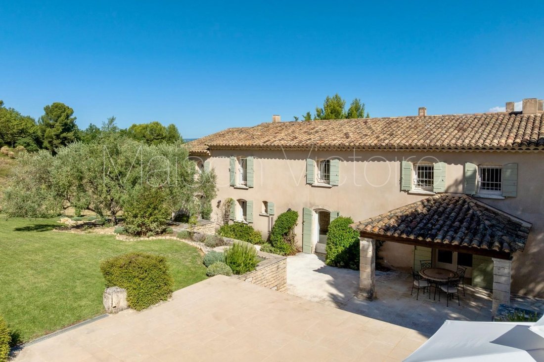 House in Bonnieux, Provence-Alpes-Côte d'Azur, France 1 - 17303085