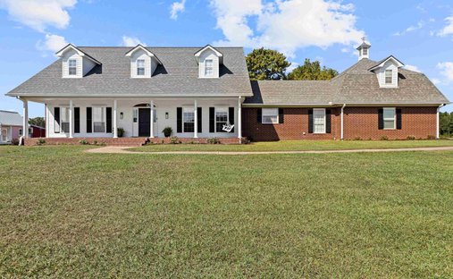 House in Diana, Texas, United States 1
