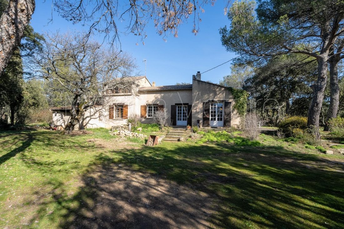 House in Gordes, Provence-Alpes-Côte d'Azur, France 2 - 17303028
