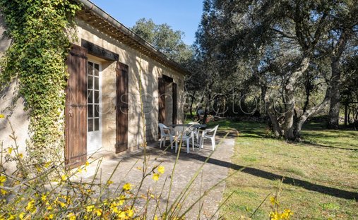 House in Gordes, Provence-Alpes-Côte d'Azur, France 1