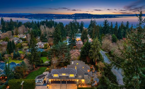 House in Medina, Washington, United States 1