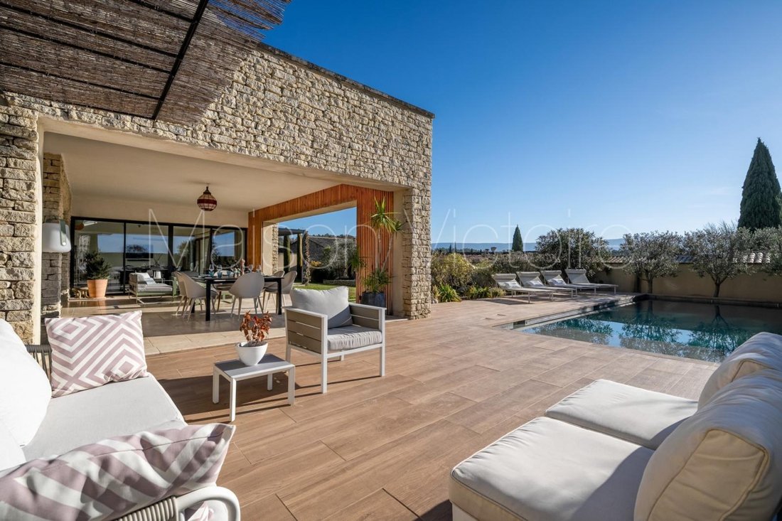 House in Gordes, Provence-Alpes-Côte d'Azur, France 2 - 17303203