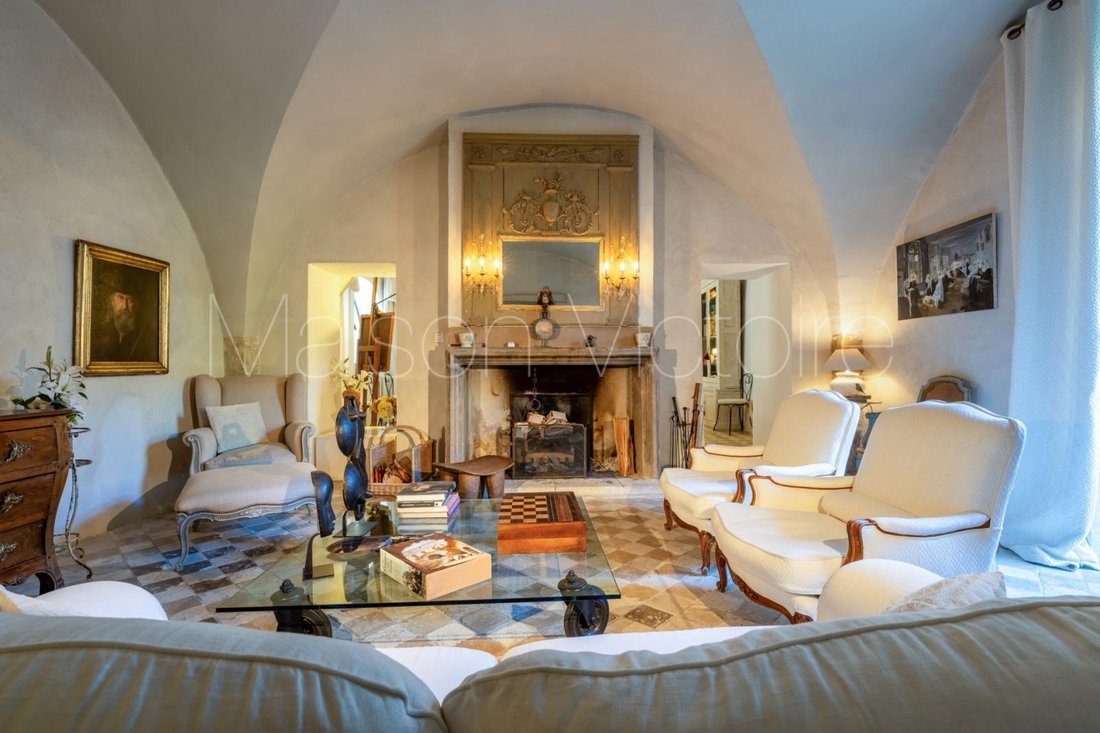 House in Cabrières-d'Avignon, Provence-Alpes-Côte d'Azur, France 2 - 17303121