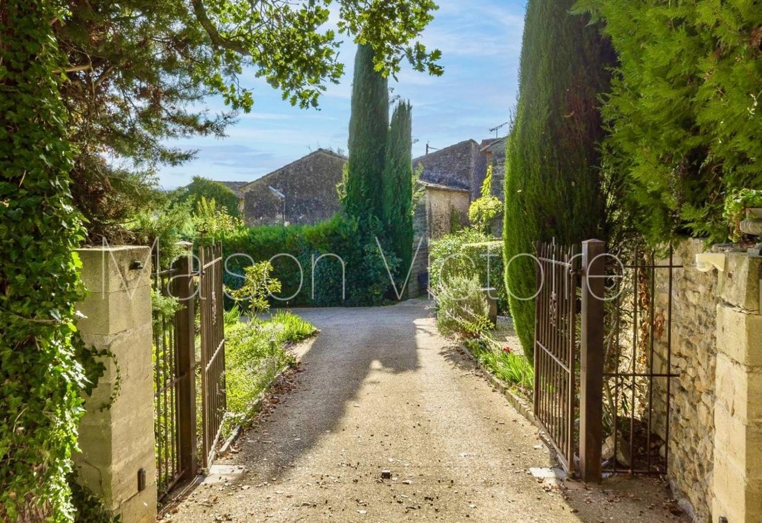 House in Saint-Pantaleon, Provence-Alpes-Côte d'Azur, France 1 - 17303025