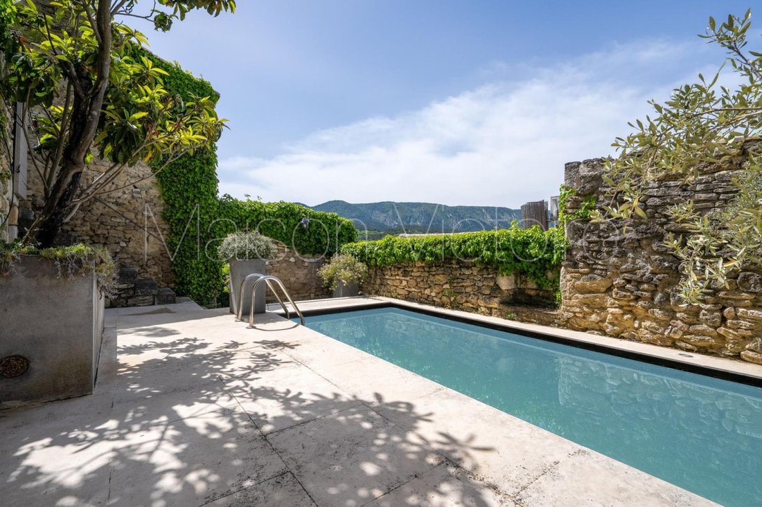 House in Ménerbes, Provence-Alpes-Côte d'Azur, France 1 - 17303174