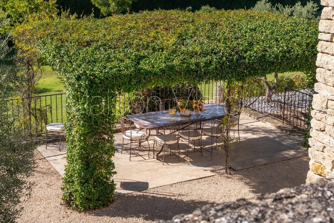 House in Gordes, Provence-Alpes-Côte d'Azur, France 4 - 17303109