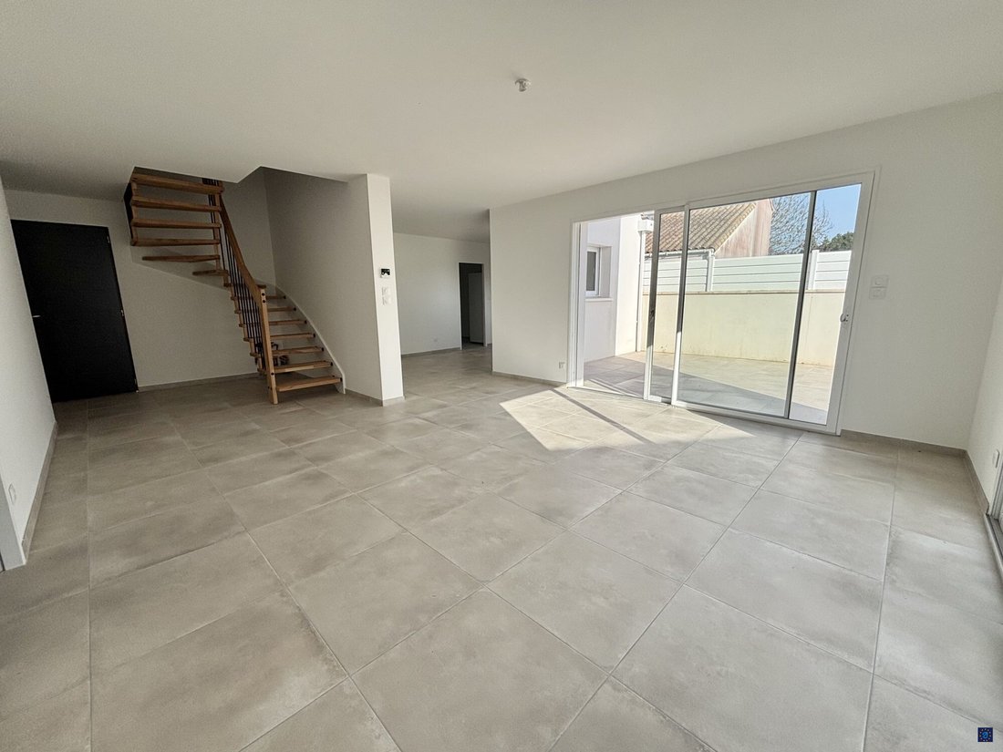 House in Saint-Palais-sur-Mer, Nouvelle-Aquitaine, France 2 - 17306934