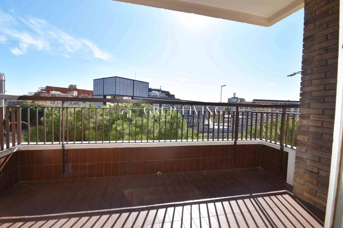 Apartment in Sarrià-Sant Gervasi, Barcelona, Spain 2 - 17306101