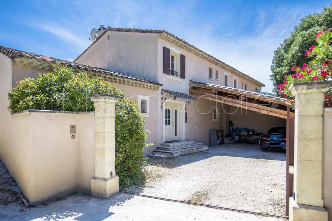 House in Maubec, Provence-Alpes-Côte d'Azur, France 2 - 17303263