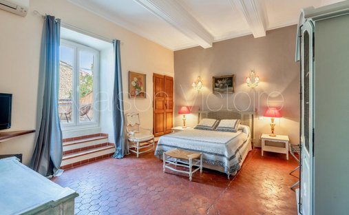 Haus in Cabrières-d'Avignon, Provence-Alpes-Côte d'Azur, Frankreich 1