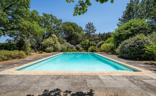House in Lacoste, Provence-Alpes-Côte d'Azur, France 1