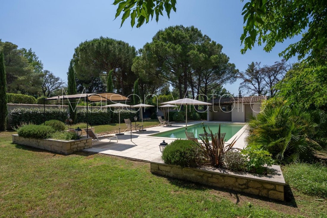 House in Loriol-du-Comtat, Provence-Alpes-Côte d'Azur, France 1 - 17303289