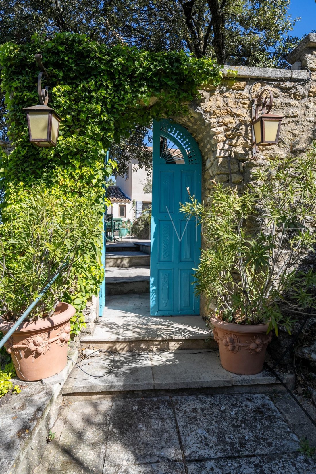 House in Ménerbes, Provence-Alpes-Côte d'Azur, France 3 - 17303210