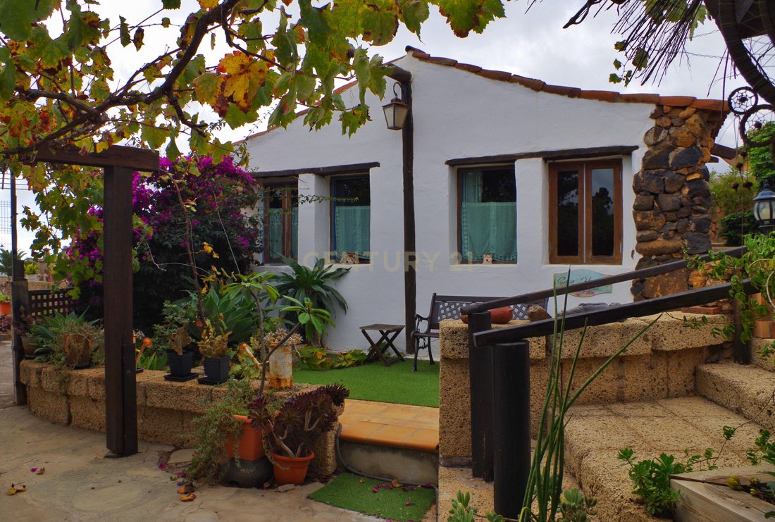 Villa in San Miguel de Abona, Canary Islands, Spain 3 - 17302493