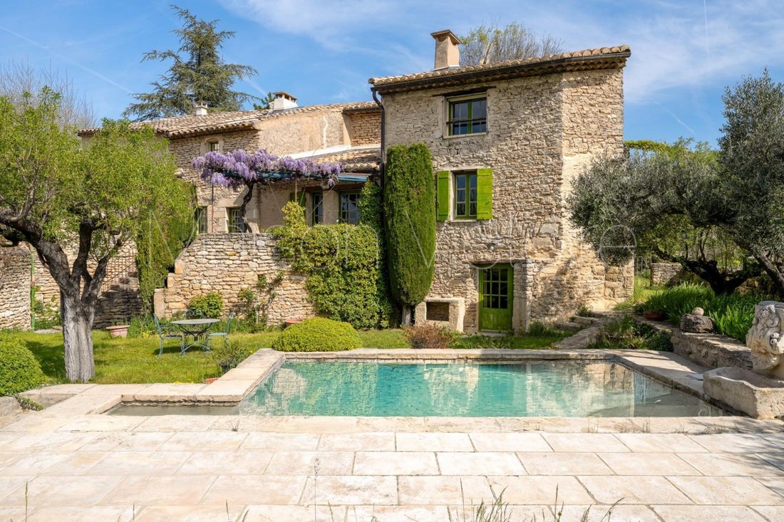 House in Gordes, Provence-Alpes-Côte d'Azur, France 1 - 17303265