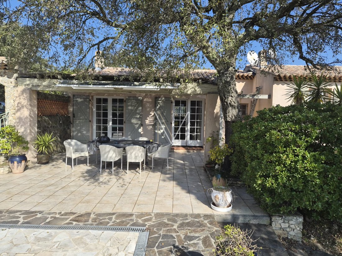 House in Le Plan-de-la-Tour, Provence-Alpes-Côte d'Azur, France 2 - 17304782