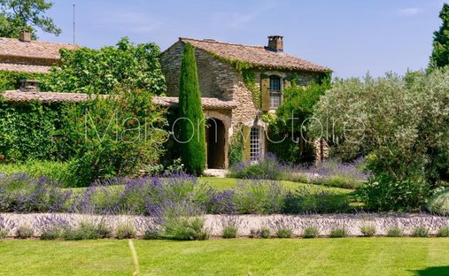 Maison à Oppède, Provence-Alpes-Côte d'Azur, France 1