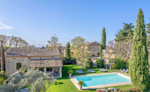 Casa a Nevons-strada di Apt, L'Isle-sur-la-Sorgue, Francia 1