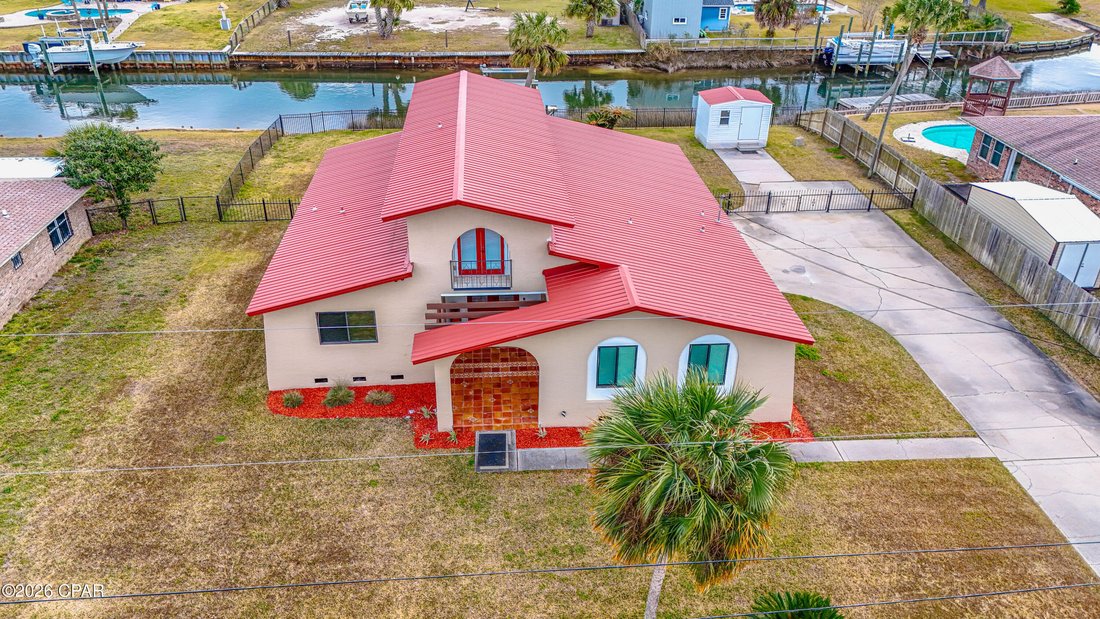 House in Lynn Haven, Florida, United States 1 - 17303751