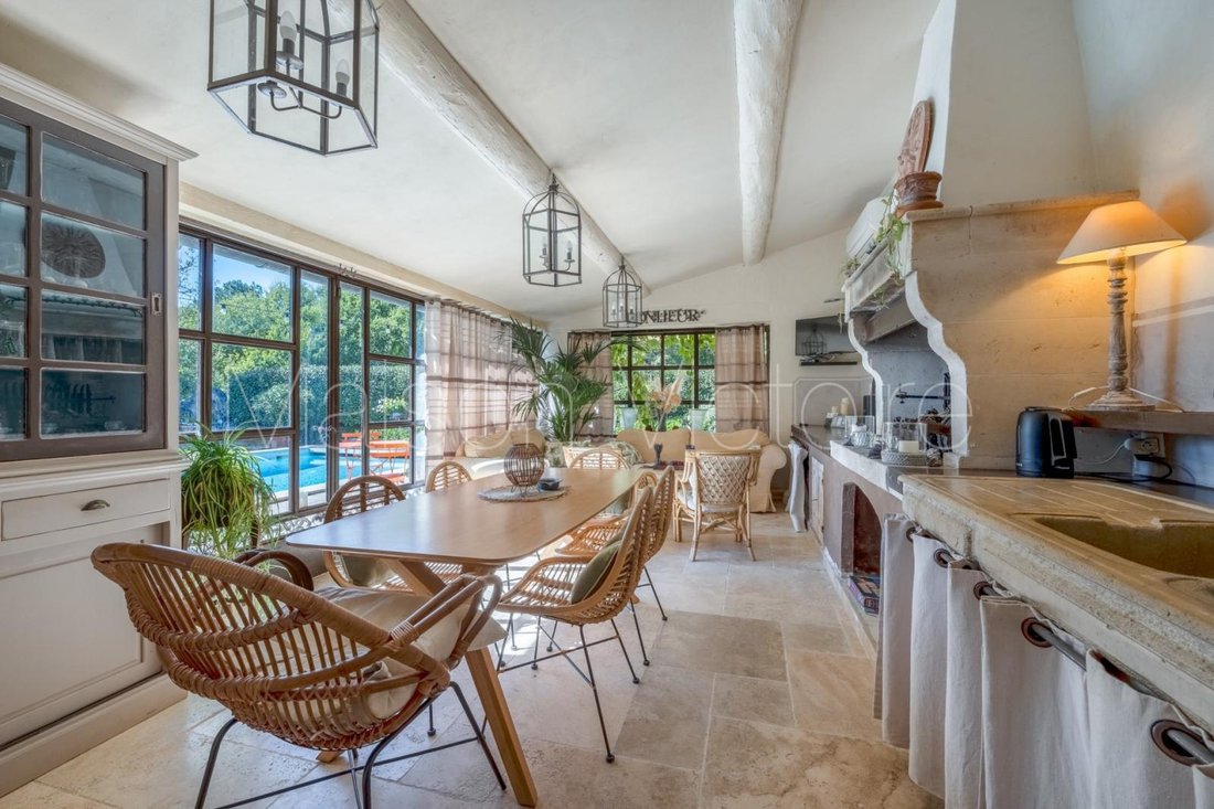 House in Saint-Martin-de-Castillon, Provence-Alpes-Côte d'Azur, France 3 - 17303157
