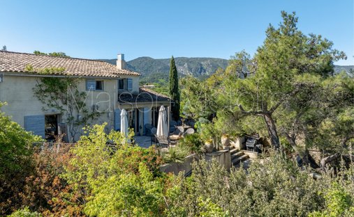 House in Ménerbes, Provence-Alpes-Côte d'Azur, France 1