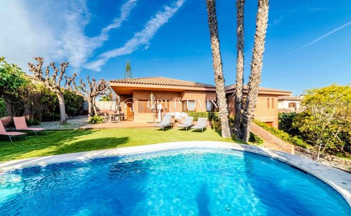 Haus in Vilanova i la Geltrú, Katalonien, Spanien 1