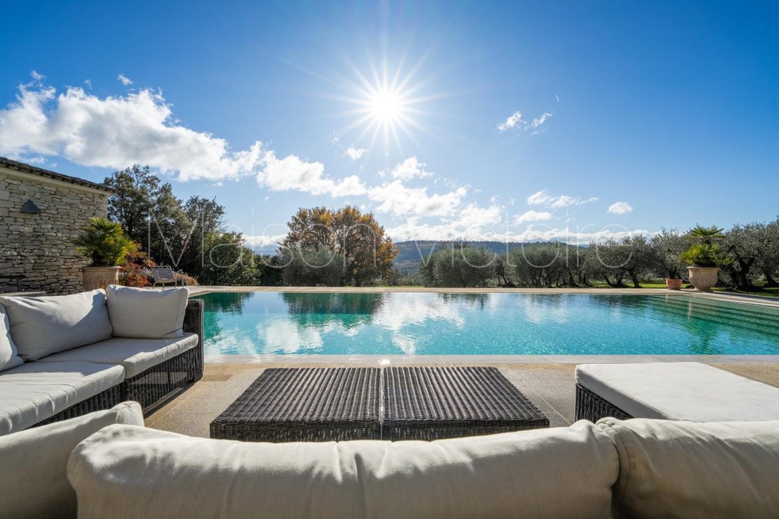 House in Gordes, Provence-Alpes-Côte d'Azur, France 4 - 17303104