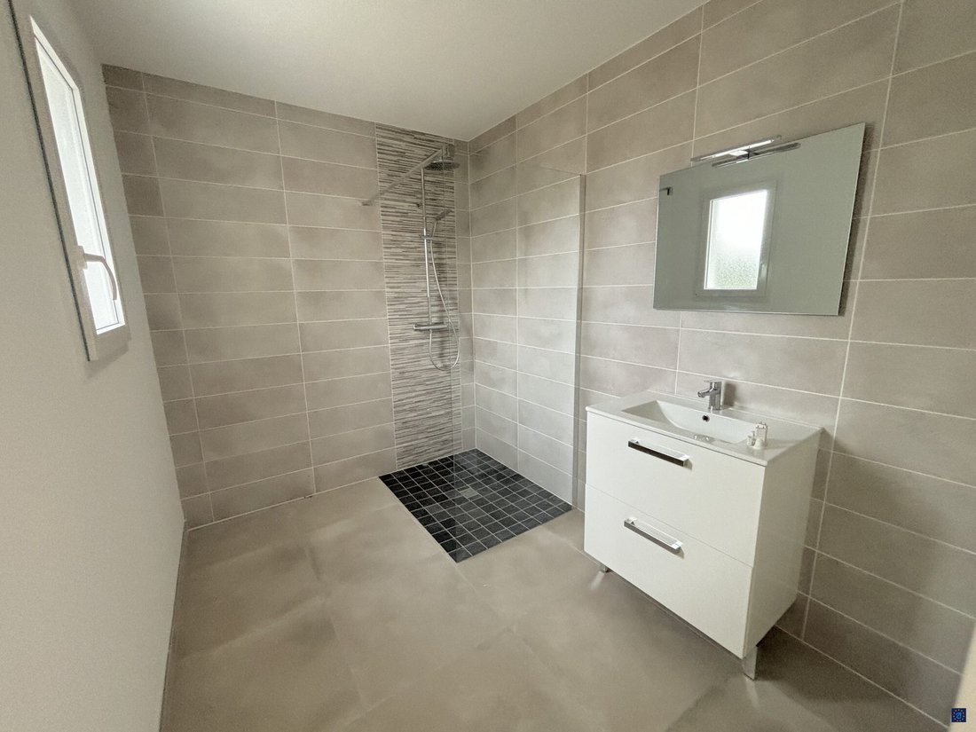 House in Saint-Palais-sur-Mer, Nouvelle-Aquitaine, France 3 - 17306934