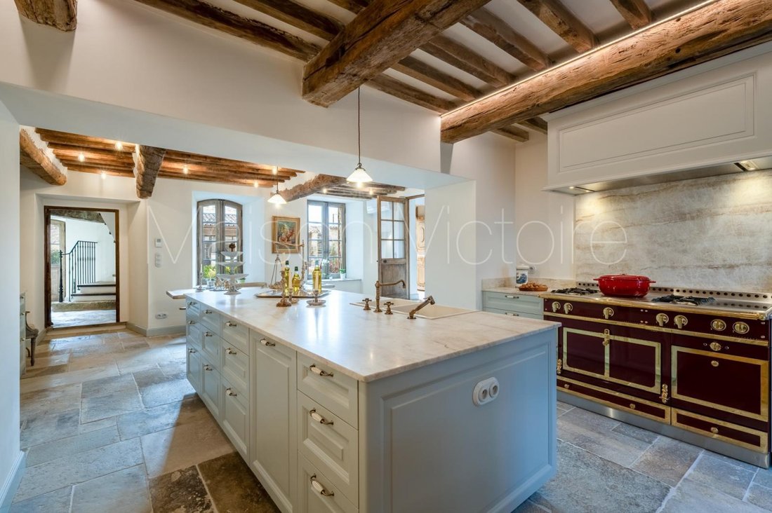 House in Oppède, Provence-Alpes-Côte d'Azur, France 2 - 17303136