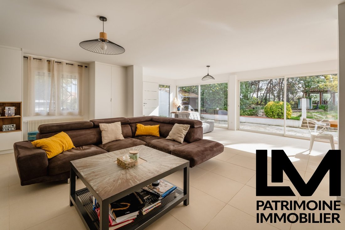 Villa in Ouest, Bessan, France 4 - 17306871
