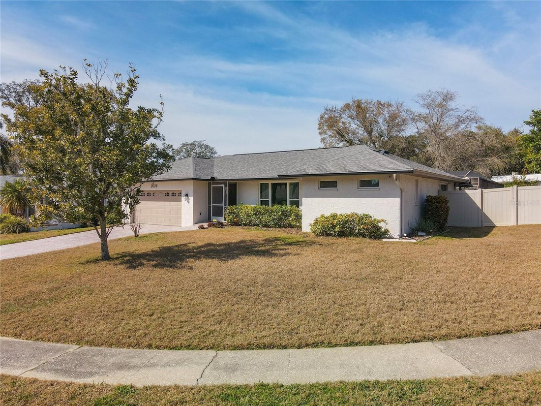 House in Dunedin, Florida, United States 4 - 17302089