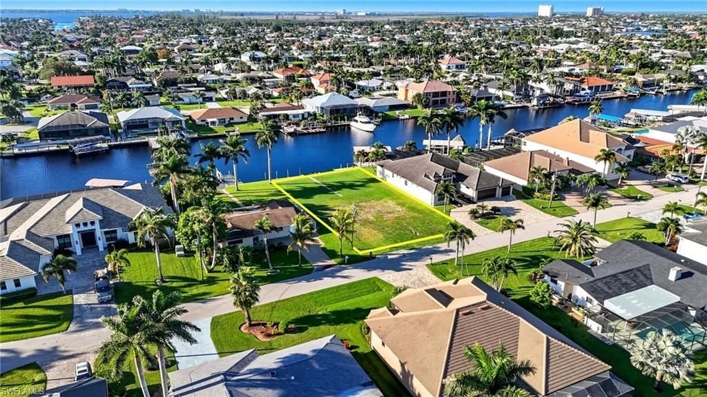 Land in Cape Coral, Florida, United States 5 - 17306750