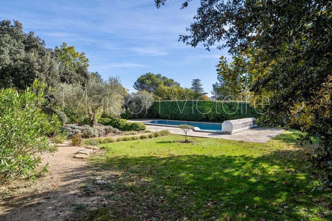 House in Cabrières-d'Avignon, Provence-Alpes-Côte d'Azur, France 5 - 17303052