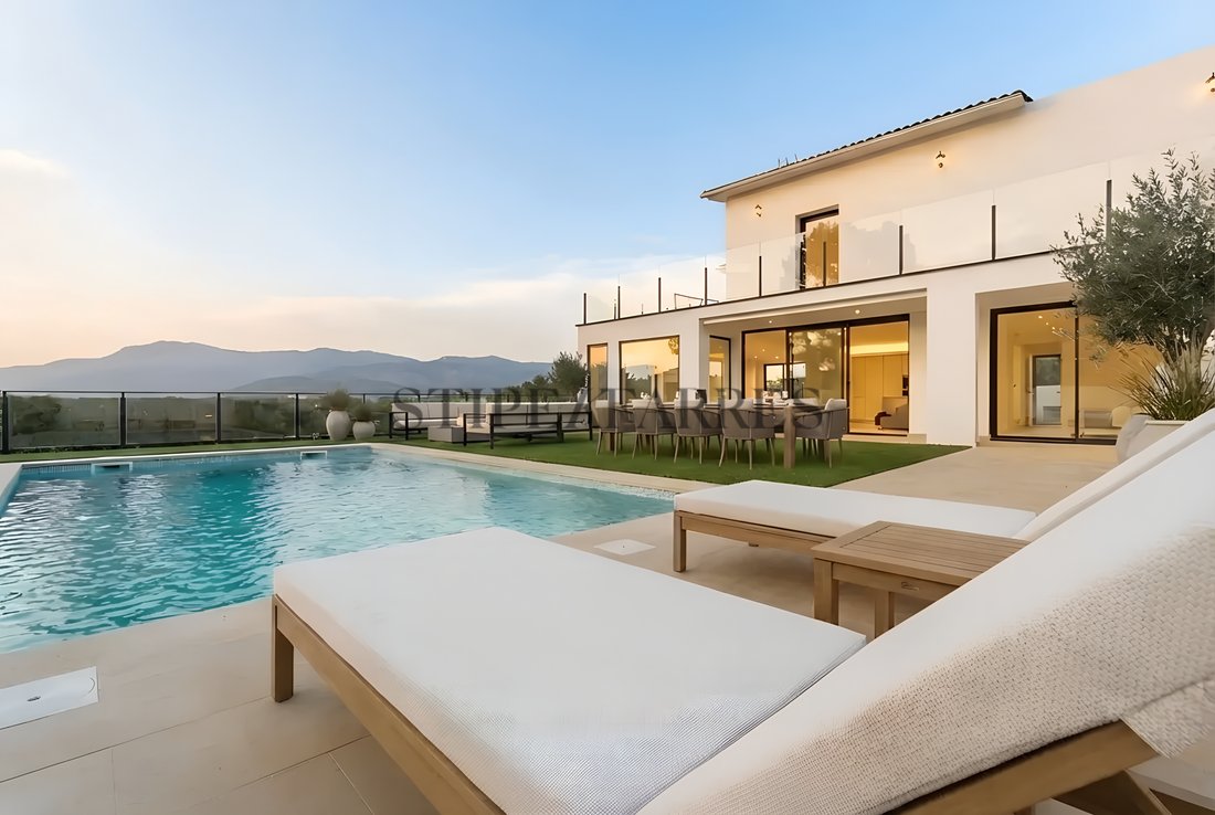 Chalet in Sant Andreu de Llavaneres, Catalonia, Spain 2 - 17302385