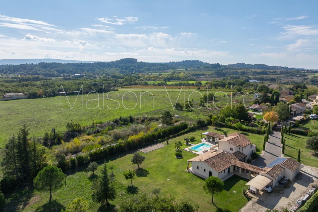 House in Roussillon, Provence-Alpes-Côte d'Azur, France 3 - 17303009