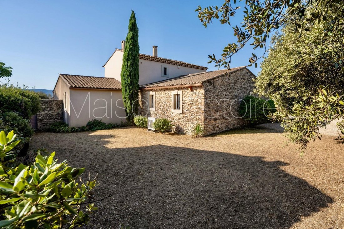 House in Cabrières-d'Avignon, Provence-Alpes-Côte d'Azur, France 3 - 17303153