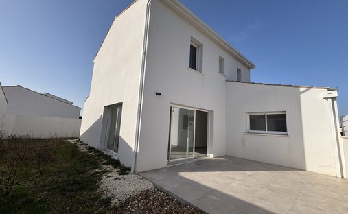 Maison à Saint-Palais-sur-Mer, Nouvelle-Aquitaine, France 1