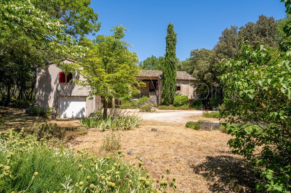 House in Lacoste, Provence-Alpes-Côte d'Azur, France 2 - 17303119