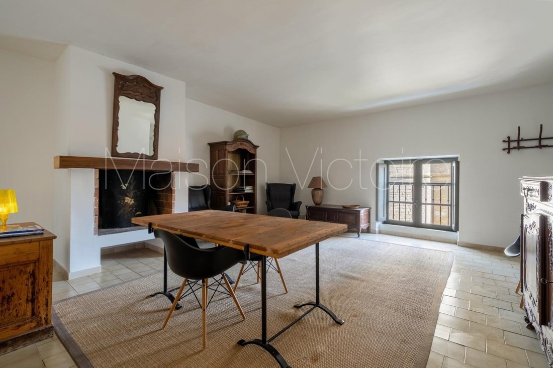 House in Gordes, Provence-Alpes-Côte d'Azur, France 5 - 17303192
