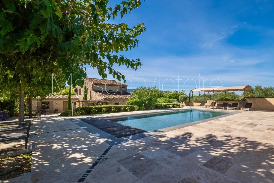 House in Gordes, Provence-Alpes-Côte d'Azur, France 4 - 17303101