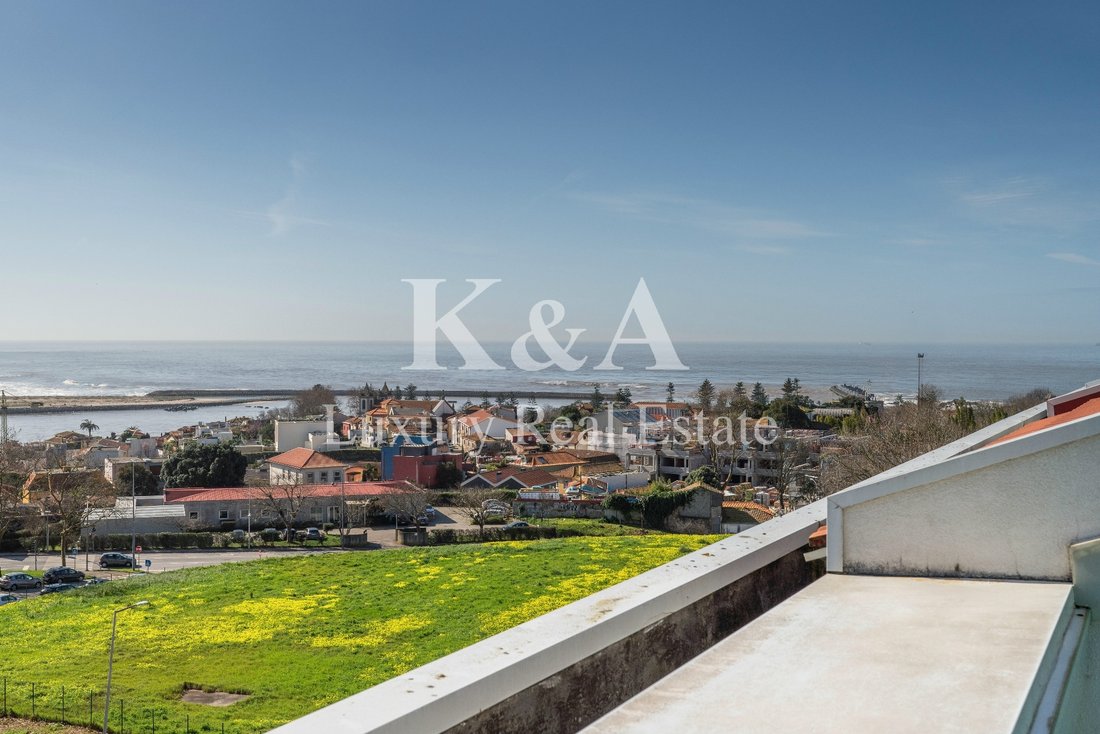 Apartment in Aldoar, Foz do Douro e Nevogilde, Porto District, Portugal 1 - 17305121