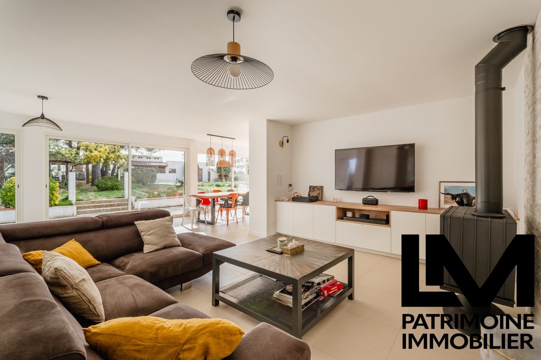 Villa in Ouest, Bessan, France 5 - 17306871