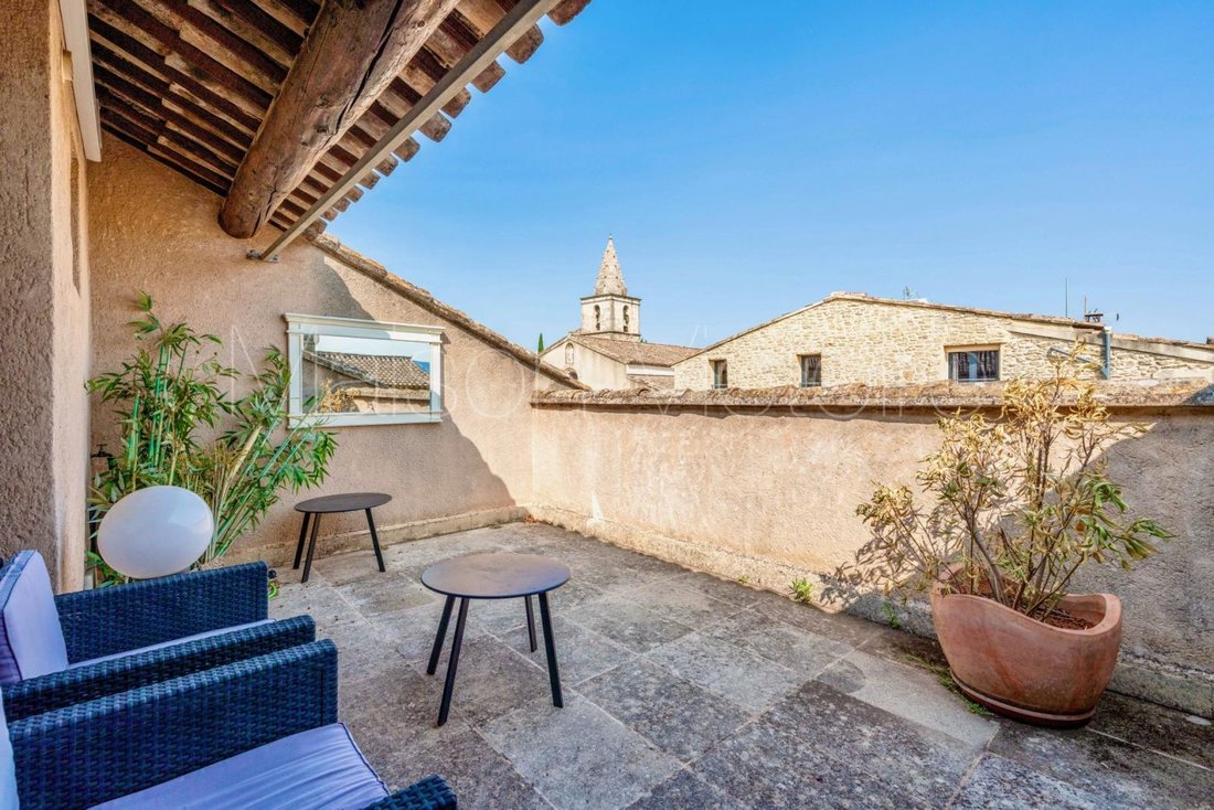 House in Cabrières-d'Avignon, Provence-Alpes-Côte d'Azur, France 2 - 17303050