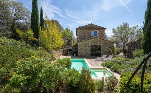 House in Gordes, Provence-Alpes-Côte d'Azur, France 1
