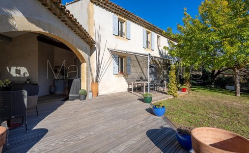 House in Cabrières-d'Avignon, Provence-Alpes-Côte d'Azur, France 1